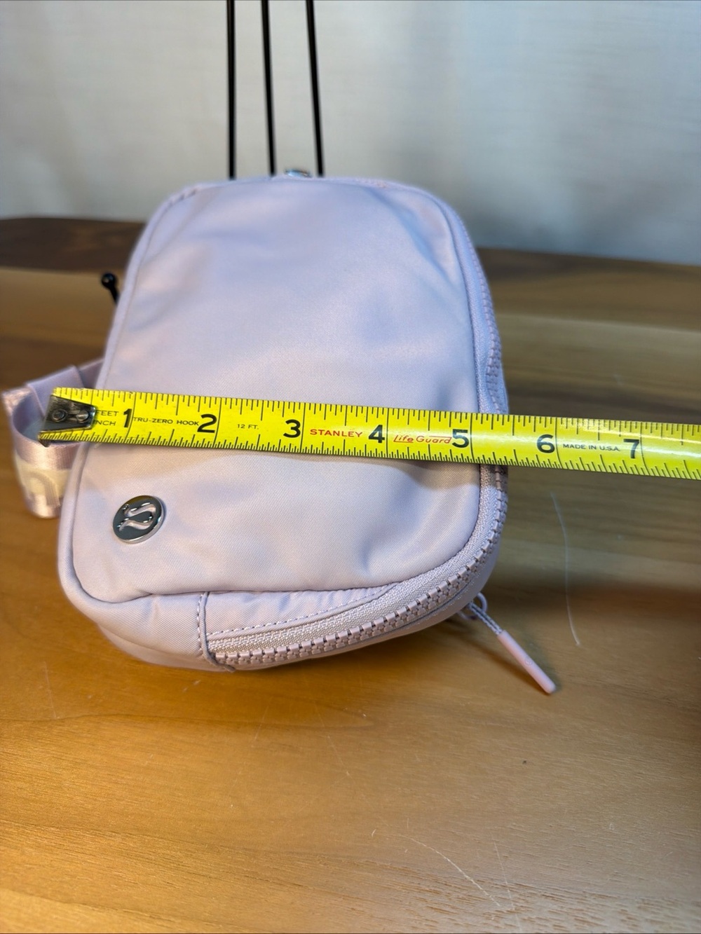 LULULEMON Everywhere Lilac Nylon Belt Fanny Pack RN106259 1L. ZIP UP LOGO - Picture 12 of 13